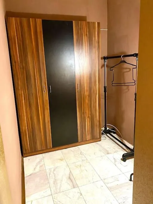 Apartamento Guest Rooms With Living Room, Dining Room And Kitchen Next To Center Sófia