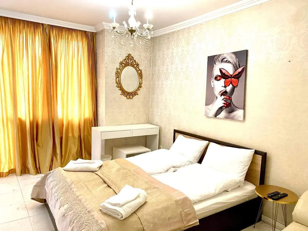 Apartamento Guest Rooms With Living Room, Dining Room And Kitchen Next To Center Sófia