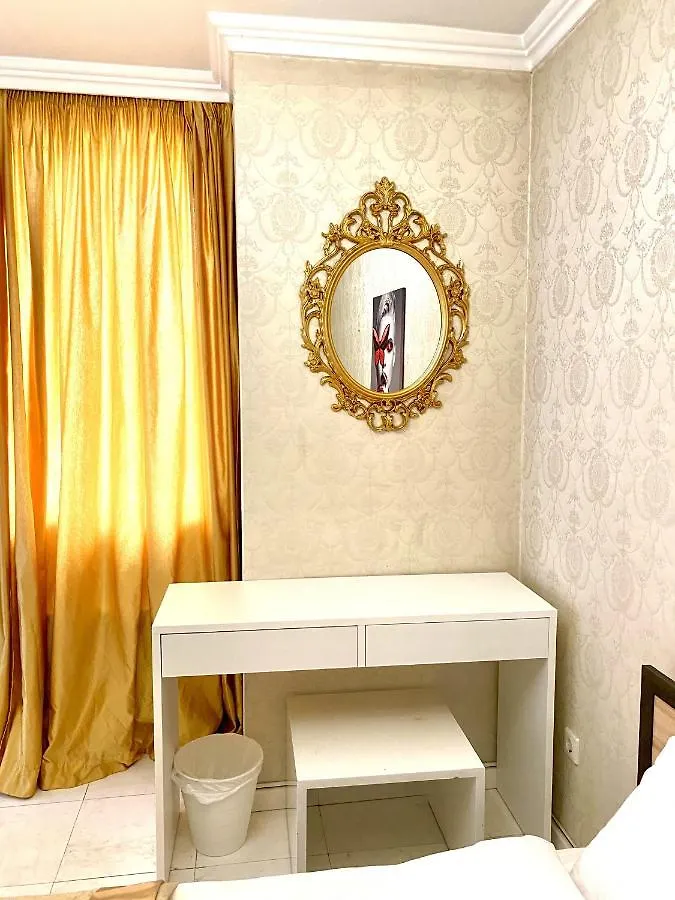 Guest Rooms With Living Room, Dining Room And Kitchen Next To Center Sófia 0*,