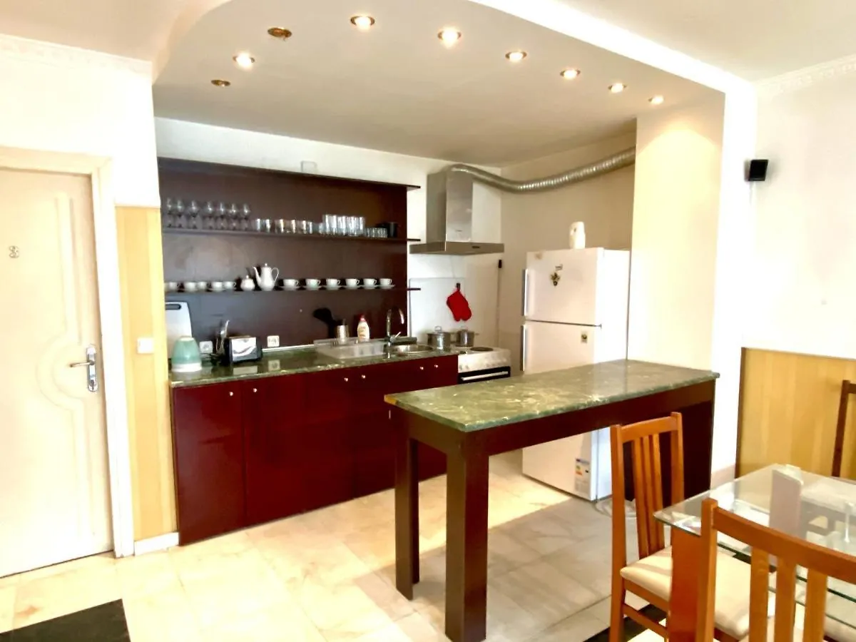 Guest Rooms With Living Room, Dining Room And Kitchen Next To Center Sofia Apartament